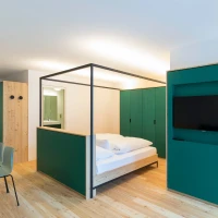<a href="https://www.investwood.pt/fr/valchromat/#projets" target="valchromat" rel="noopener" class="fg-link">galerie investwood</a>